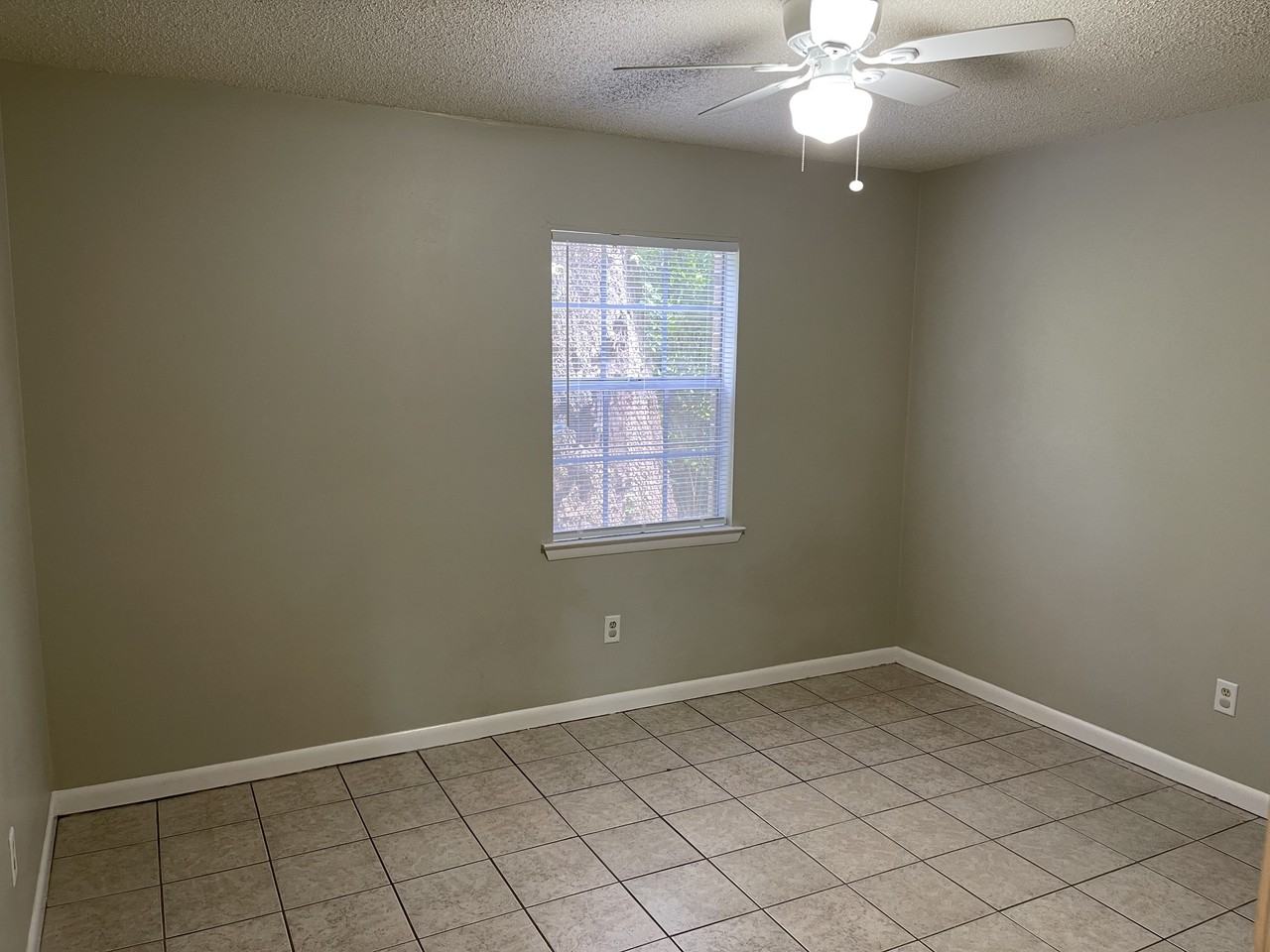 1303 Lakewood Road #101 - Photo 4 of 7