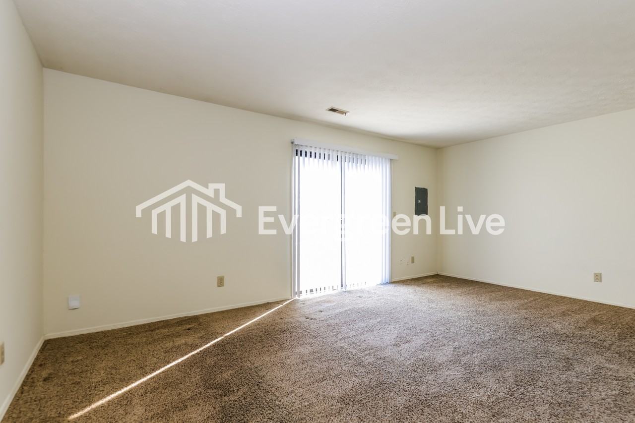 6358 Nightwind Ct - Photo 3 of 15