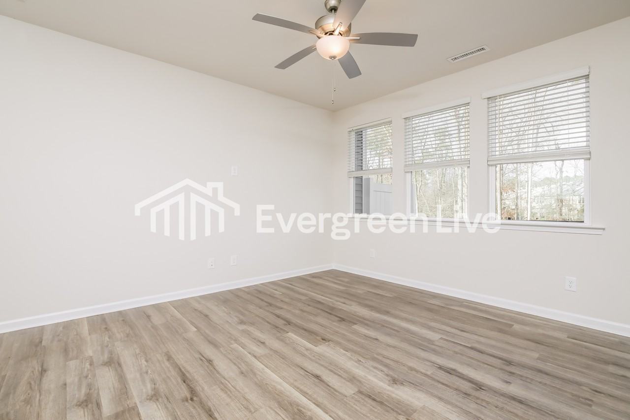 7642 Waypond Ct - Photo 2 of 15