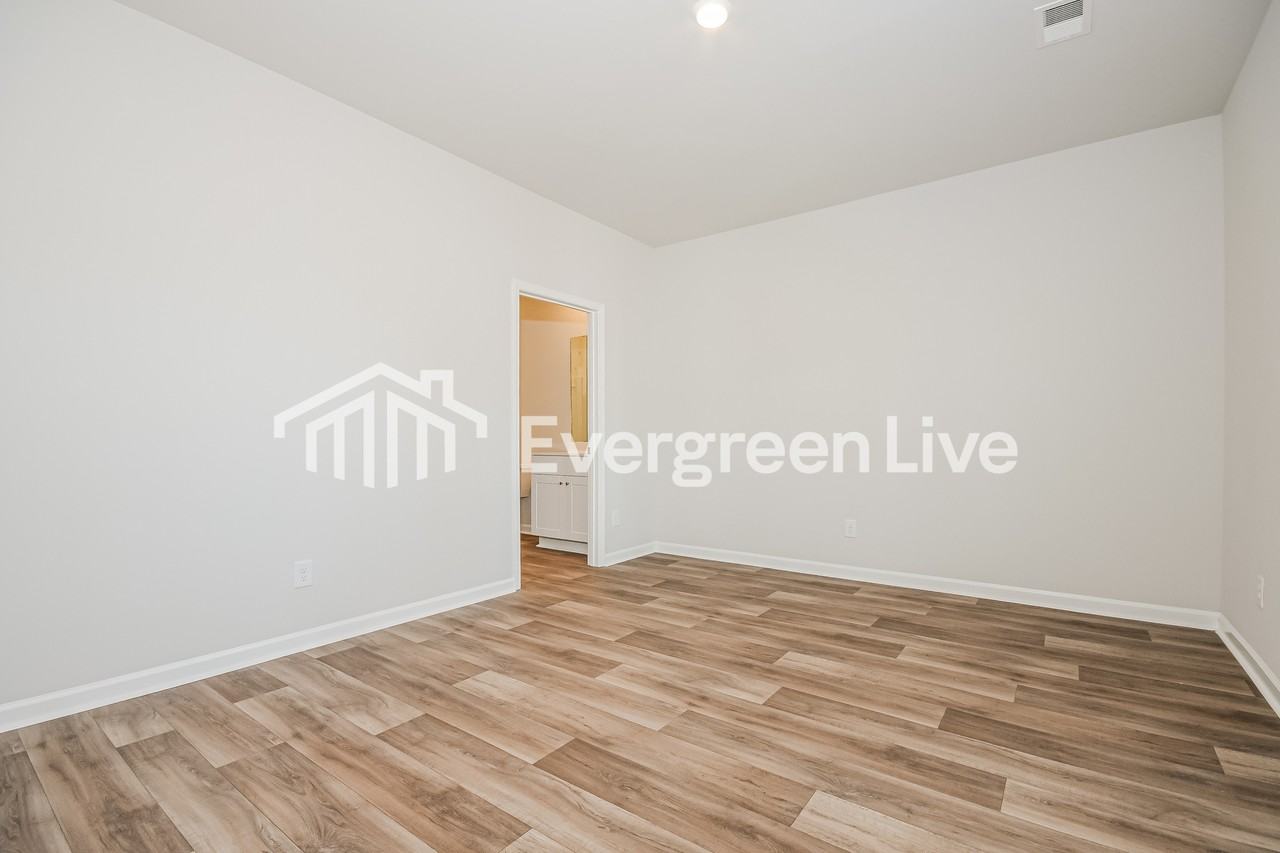 361 Tiliwa St - Photo 7 of 15