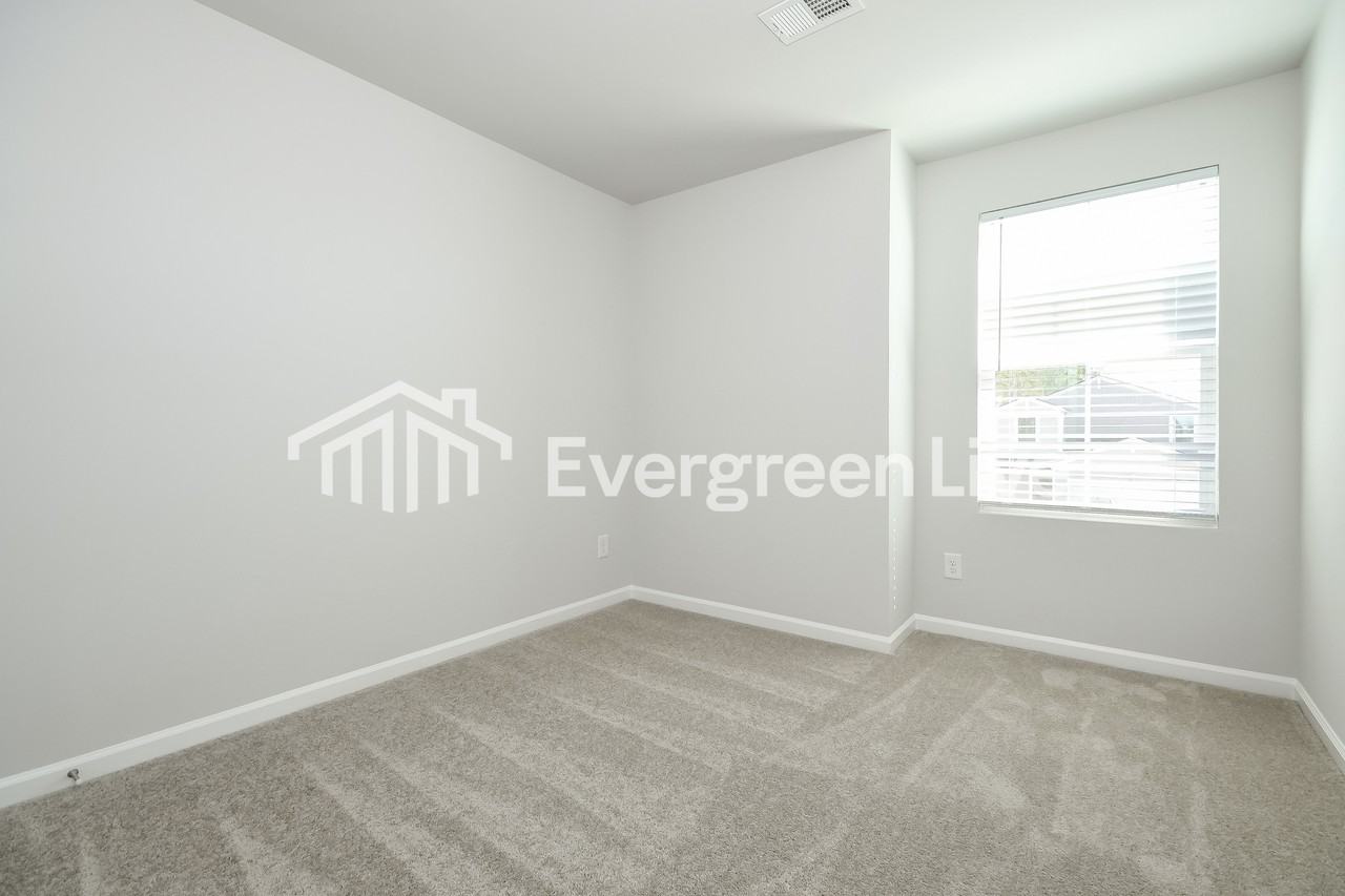 363 Tiliwa St - Photo 7 of 15