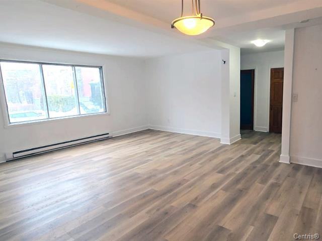 5822 Rue de Terrebonne #5822 - Photo 2 of 15