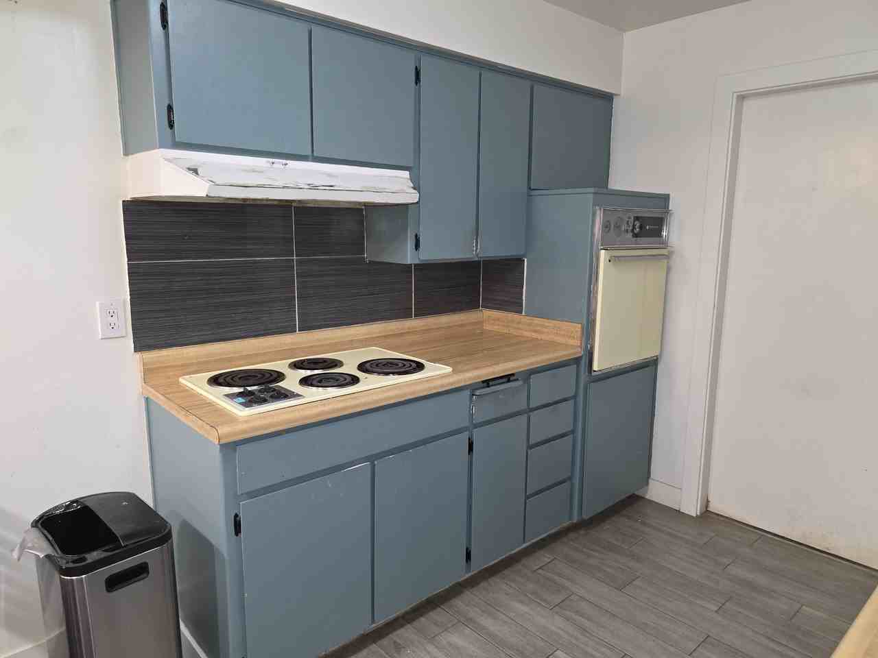 4924 N Woodmere Fairway #4 - Photo 3 of 15