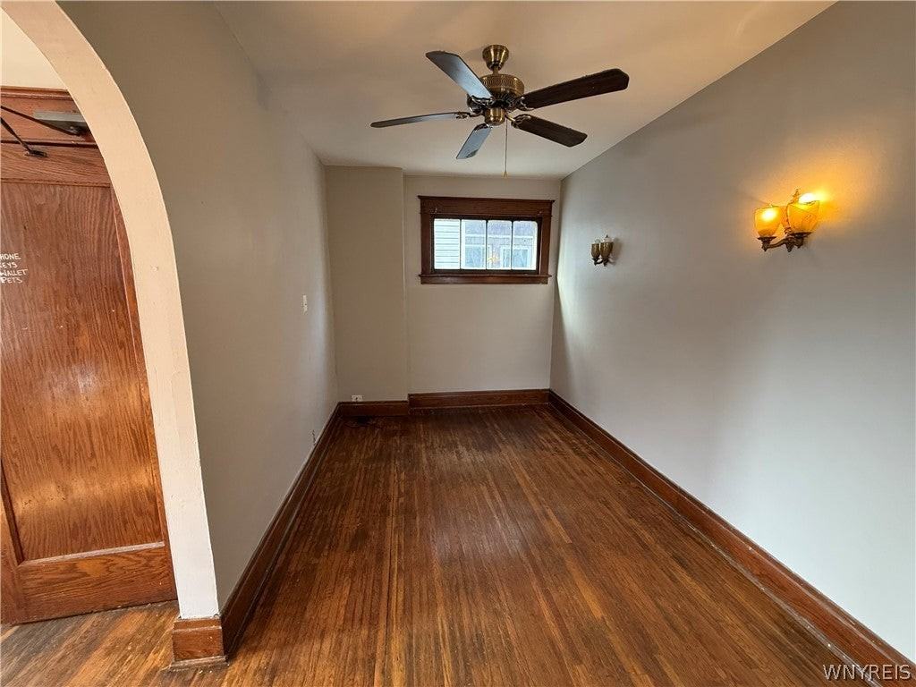 319 Bryant St - Photo 6 of 20