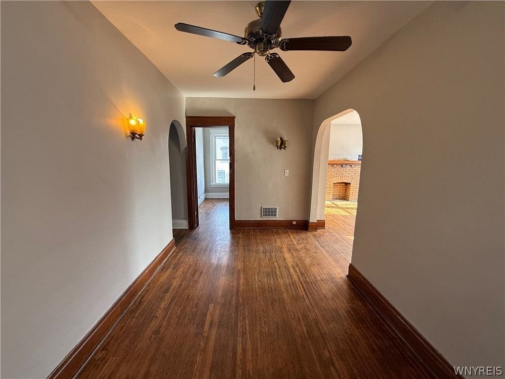 319 Bryant St - Photo 7 of 20