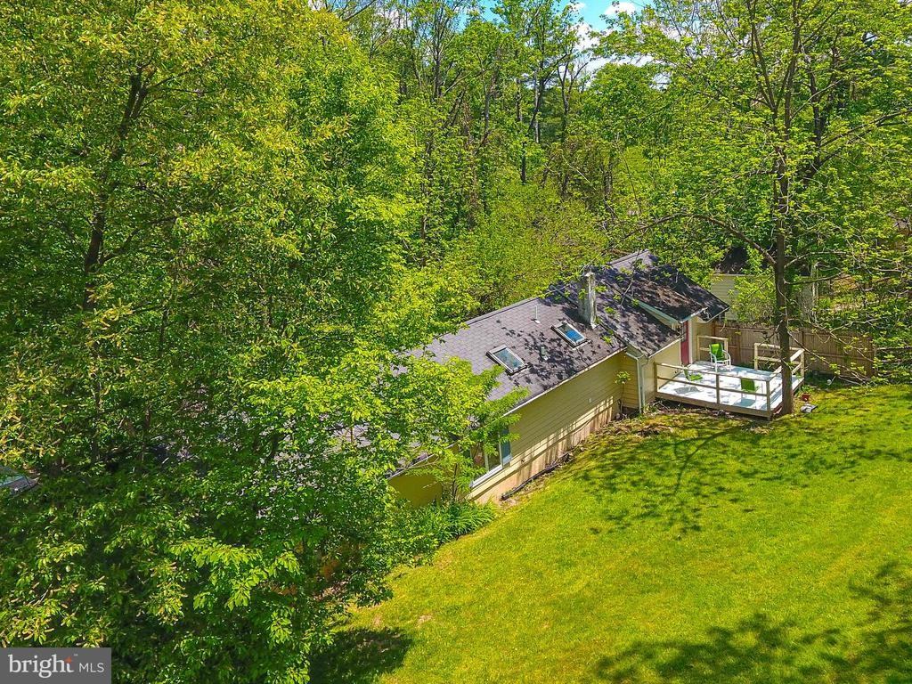 5496 York Rd - Photo 4 of 34