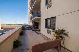 featured image of 420 Shore Rd ##1f