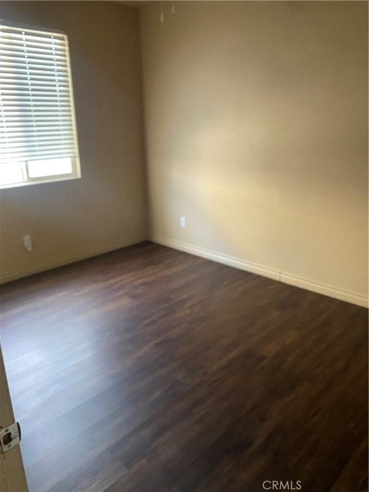 16557 Denham Ln - Photo 6 of 12