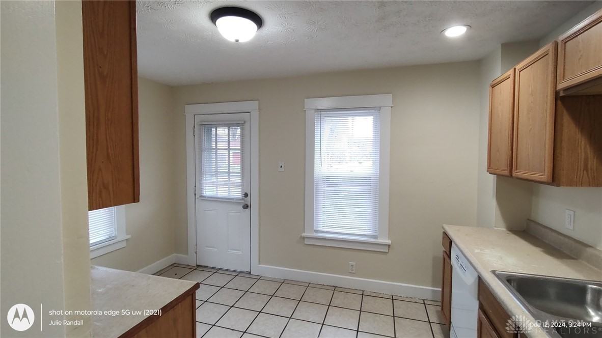 1516 S Smithville Rd - Photo 5 of 12