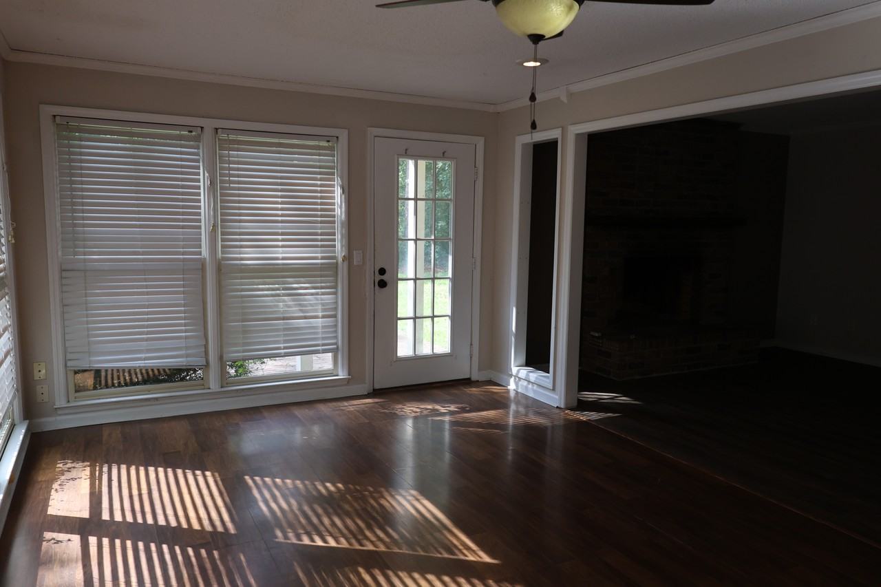 214 Oakleaf Dr #NA - Photo 6 of 38