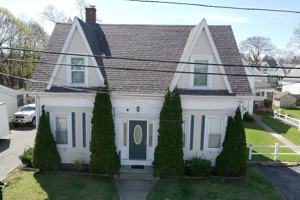 featured image of 24 Quincy St #2