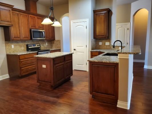 15233 Capstan St #NA - Photo 4 of 17