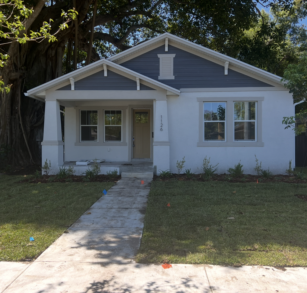 1126 Melrose Ave S #NA - Photo 2 of 4