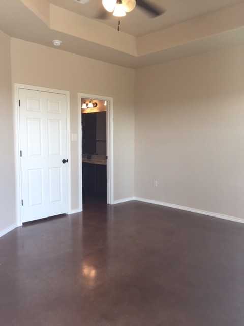 722 Saengerhalle Rd #722 - Photo 6 of 23