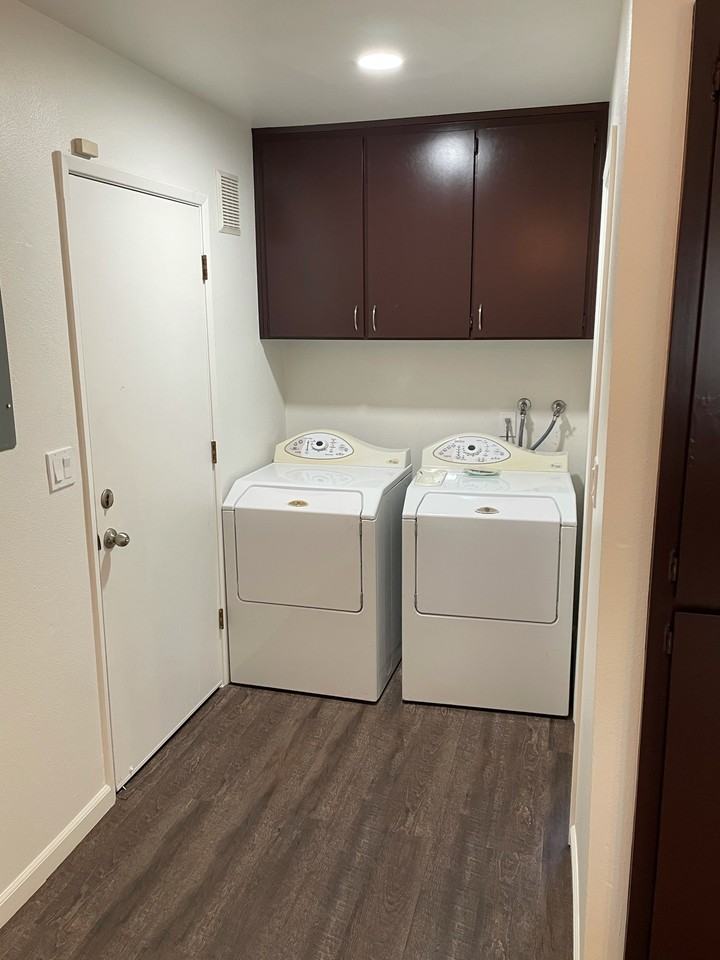 2625 V St #2631 - Photo 7 of 19