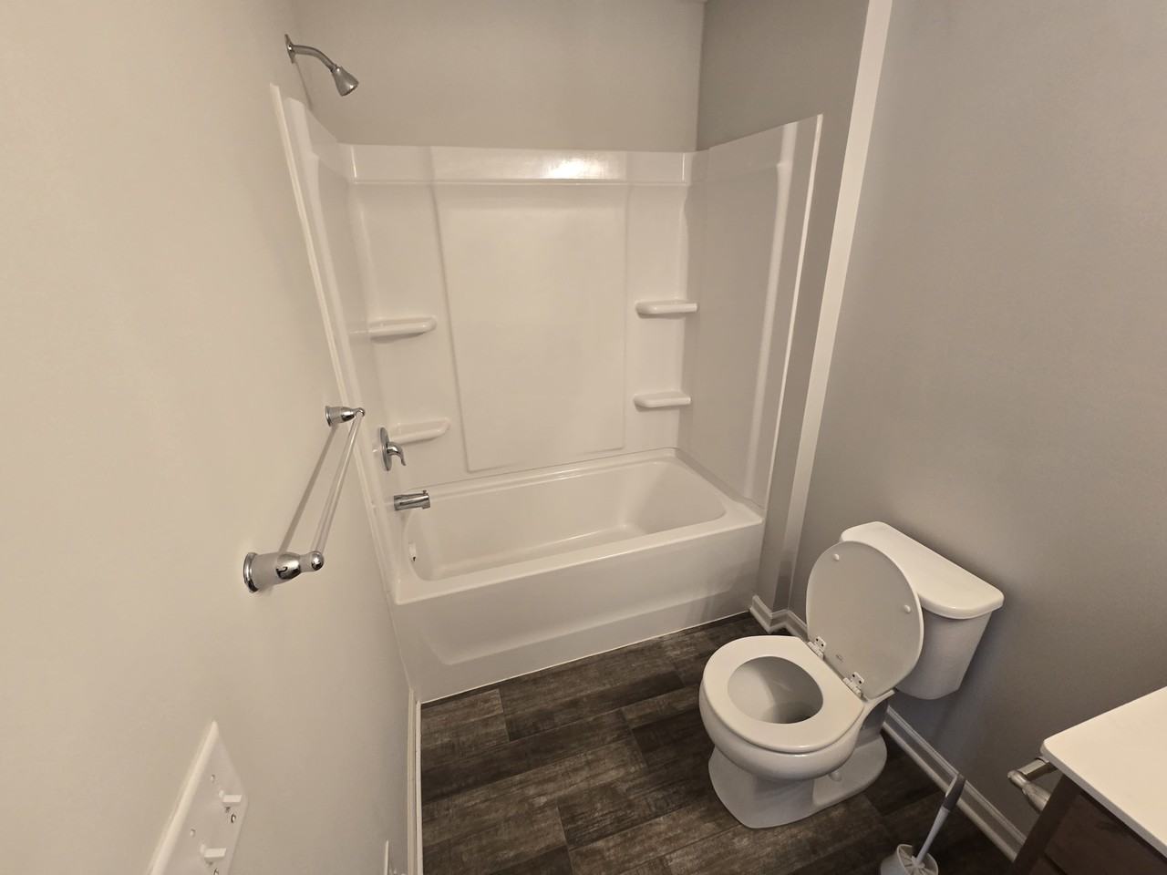 8652 Kenyon Ct Ne #F - Photo 2 of 17