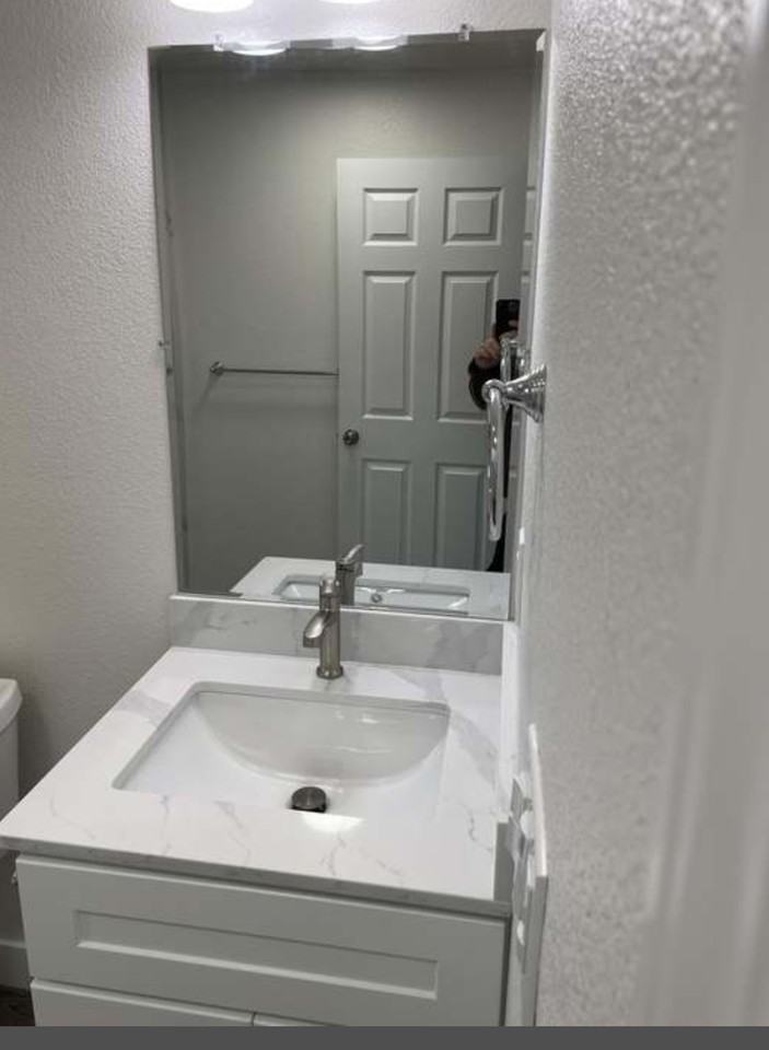 24997 Oneil Ave #1A - Photo 5 of 8