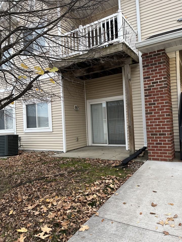 1835 Sw White Birch Cir #5 - Photo 2 of 23