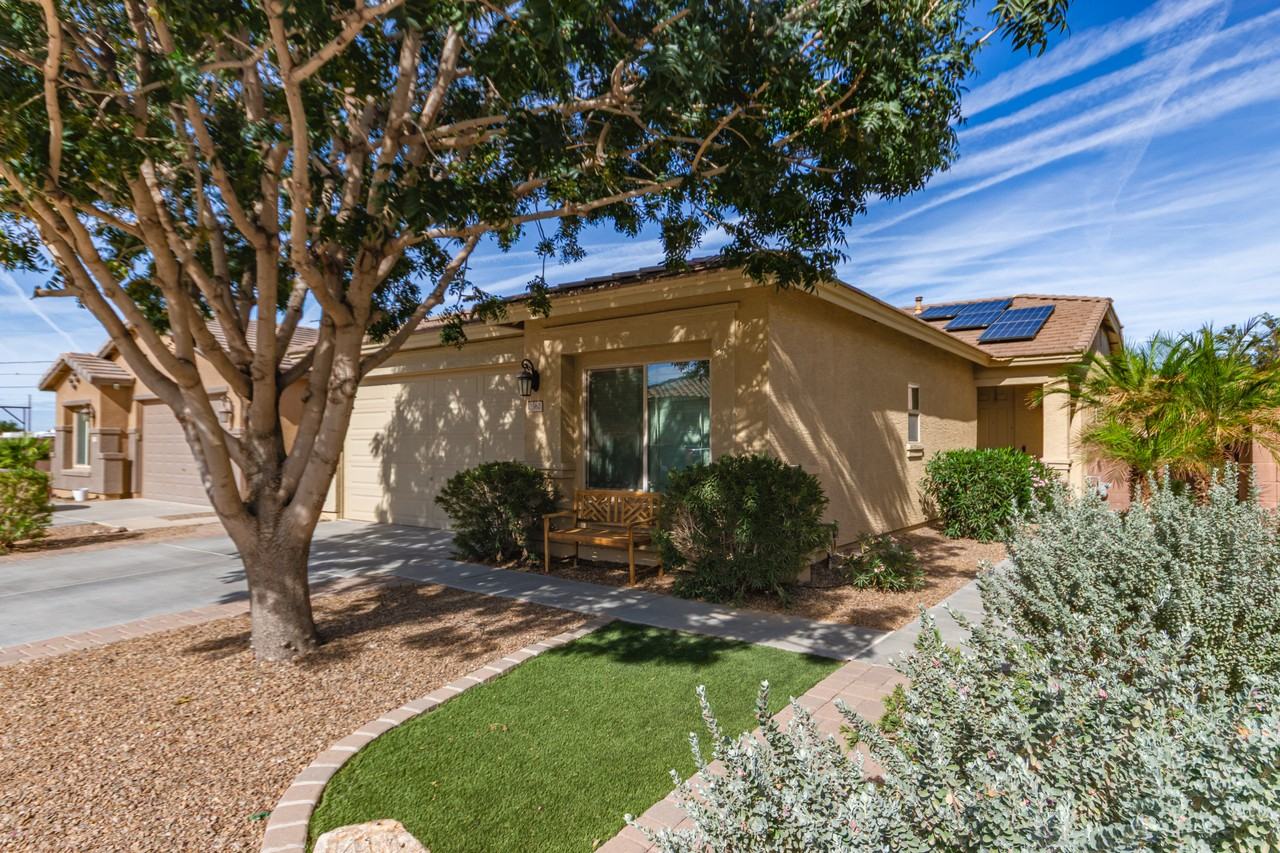 1562 W Alder Rd #NA - Photo 2 of 26