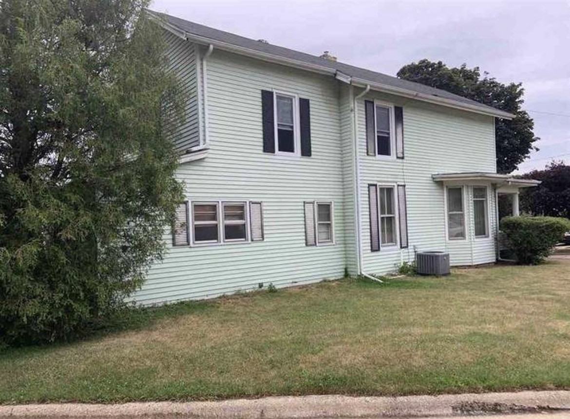 408 Ravine St - Photo 2 of 3