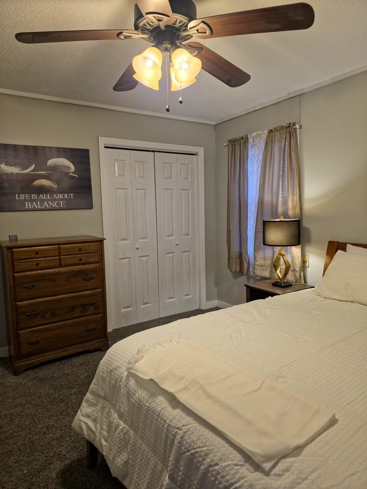 1555 Lyons Center Rd #NA - Photo 4 of 14