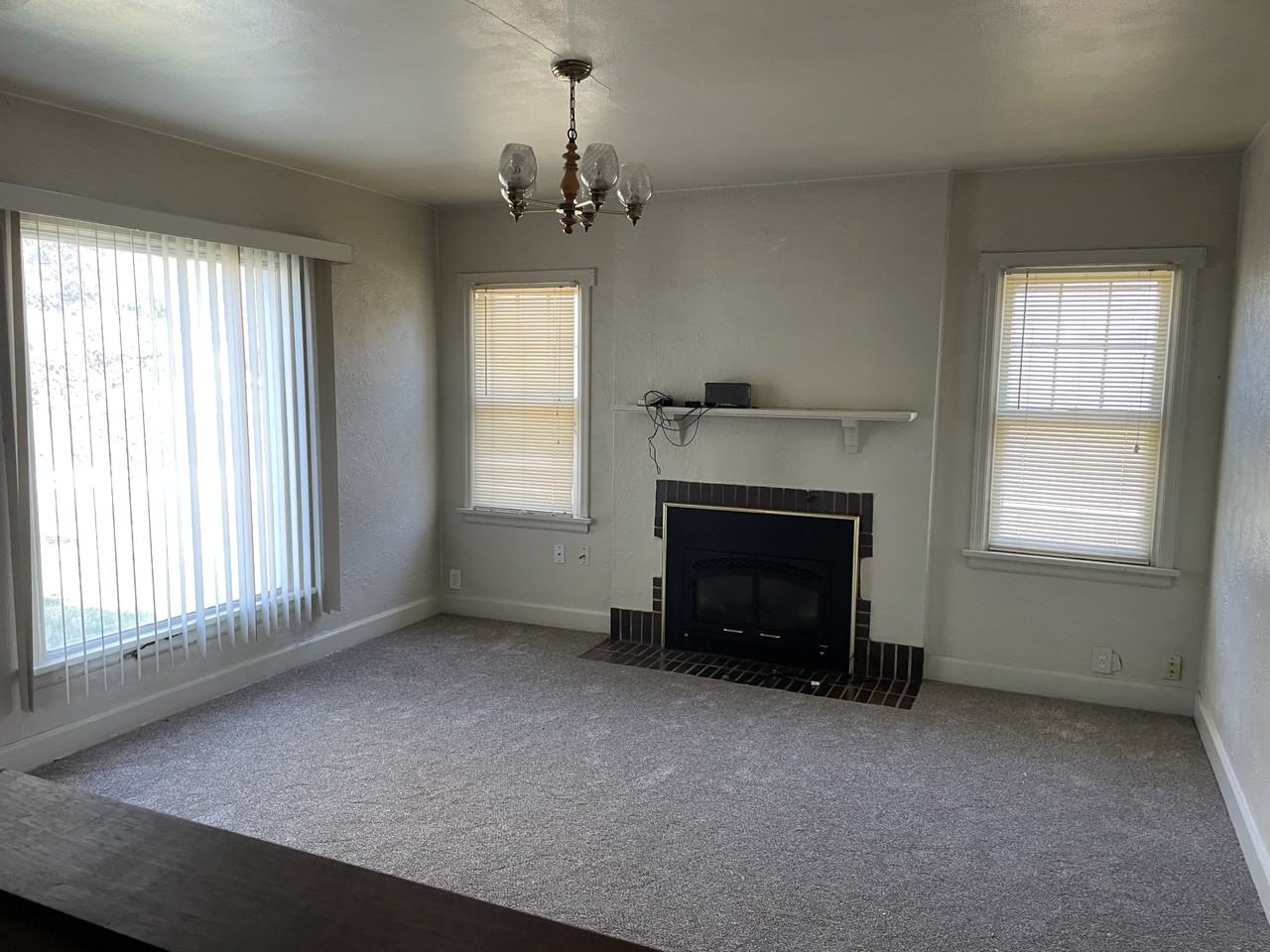 1327 10th Ave #NA - Photo 3 of 5