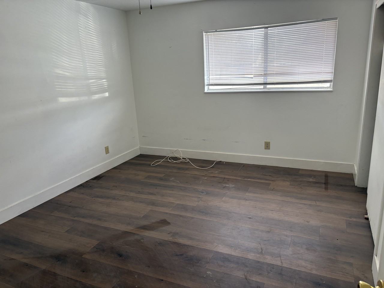 801 N Akers St #NA - Photo 5 of 10