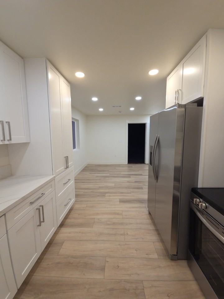 1055 Via Esmeralda #NA - Photo 2 of 9