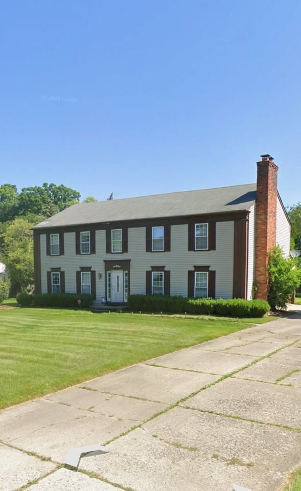 5226 Cedarhurst Dr #NA - Photo 2 of 26