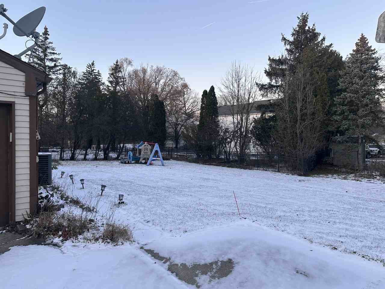 5226 Cedarhurst Dr #NA - Photo 4 of 26