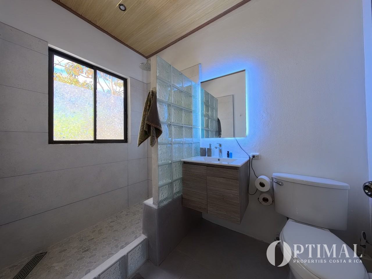 Atenas, Alajuela #3 - Photo 6 of 14