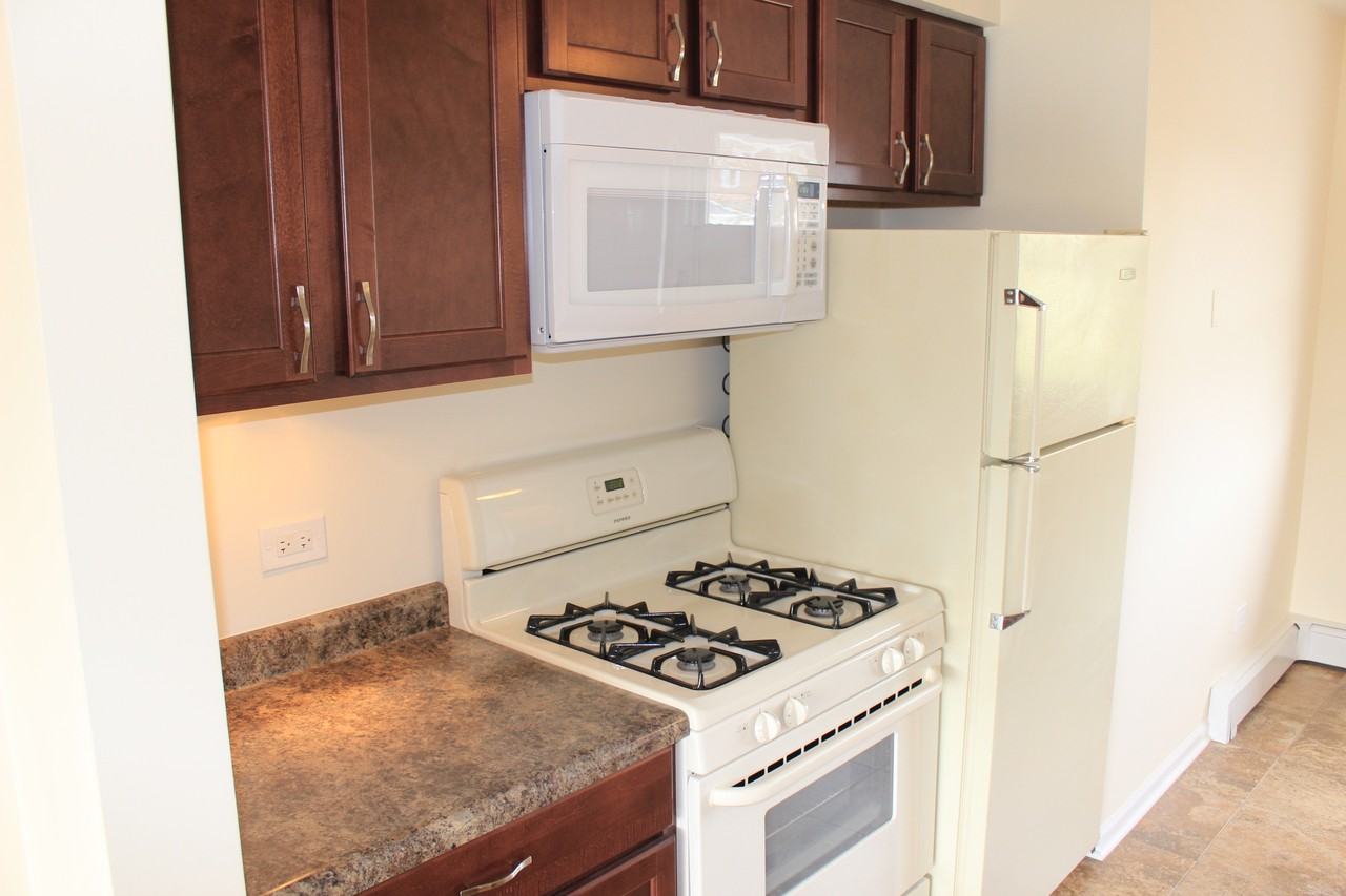 14437 S Ravinia Ave #2N - Photo 3 of 22