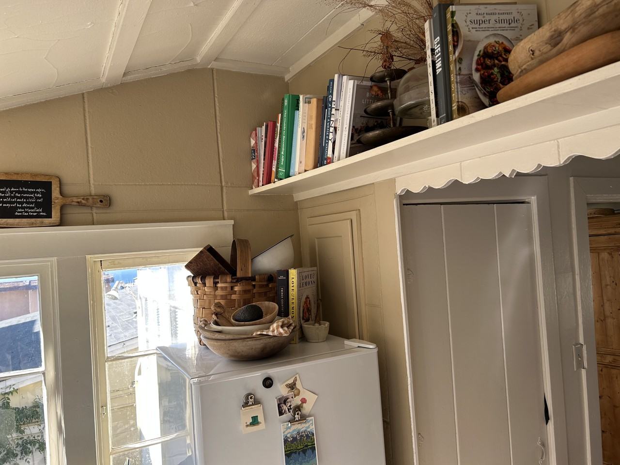 2612 Victoria Dr #NA - Photo 4 of 14