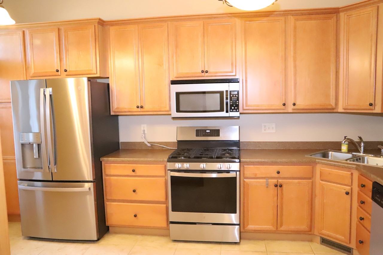 1160 Winchester Ln #NA - Photo 5 of 39