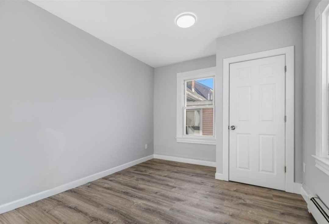 78 Mckinley Ave #3 - Photo 5 of 8