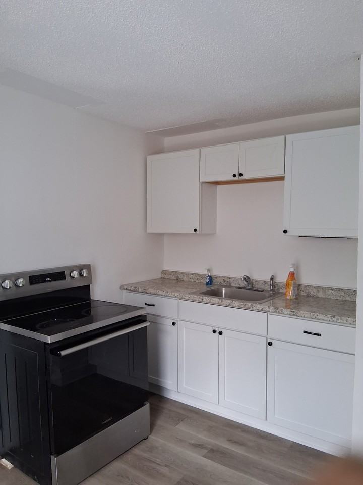 518 Scott St #NA - Photo 2 of 9