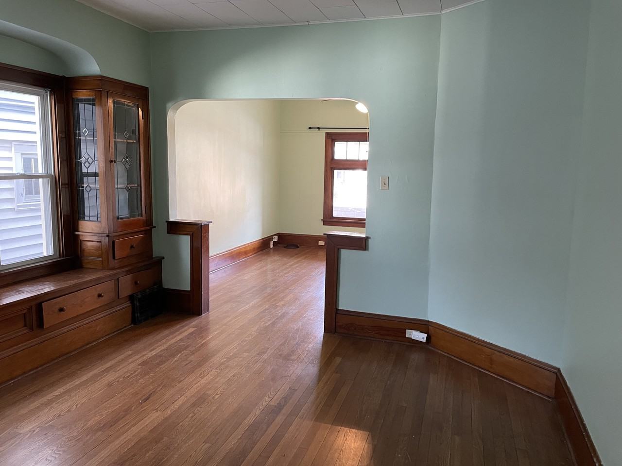 1382 Hall Ave #1382 - Photo 4 of 14