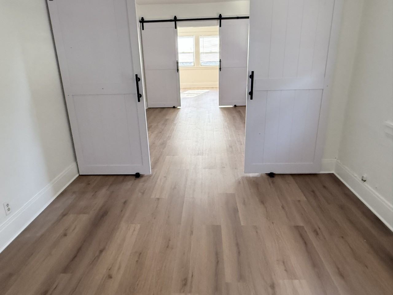 43rd St #3 - Photo 3 of 16