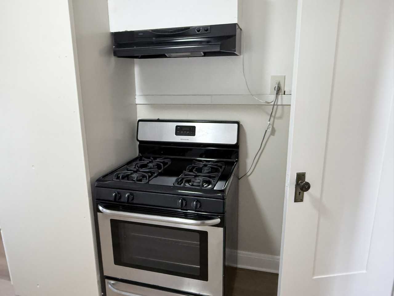 43rd St #3 - Photo 7 of 16