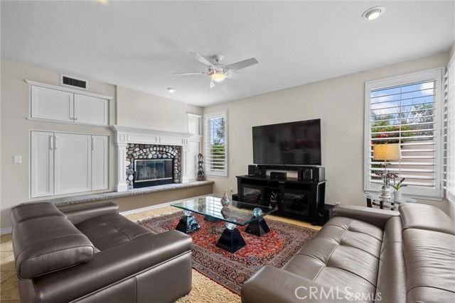 28801 Westport Way - Photo 6 of 8