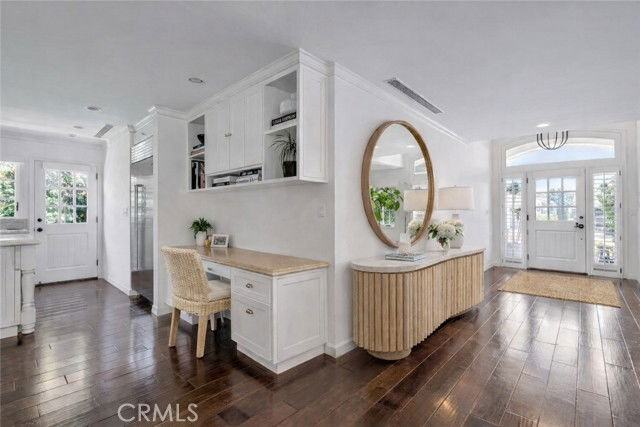 1330 Santanella Ter - Photo 2 of 8