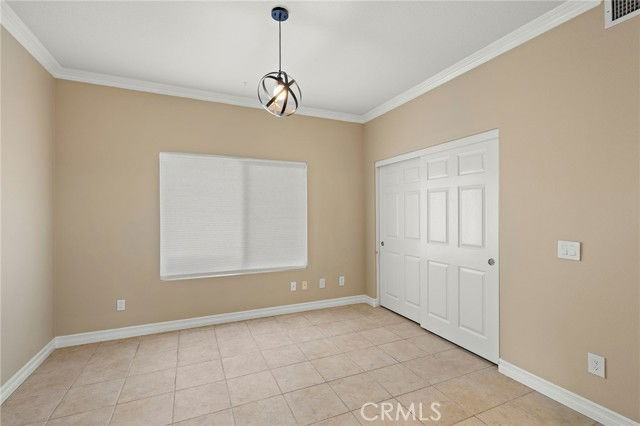 25052 Pathway Dr - Photo 6 of 8