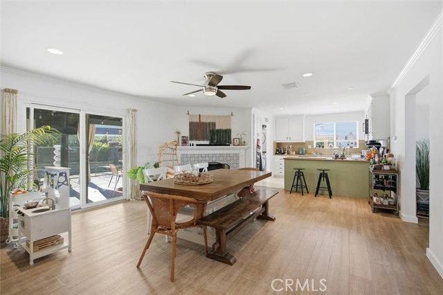 6443 Gross Ave - Photo 5 of 8