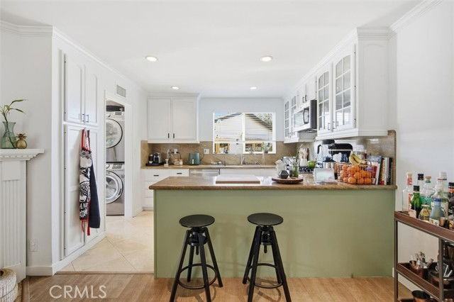 6443 Gross Ave - Photo 7 of 8