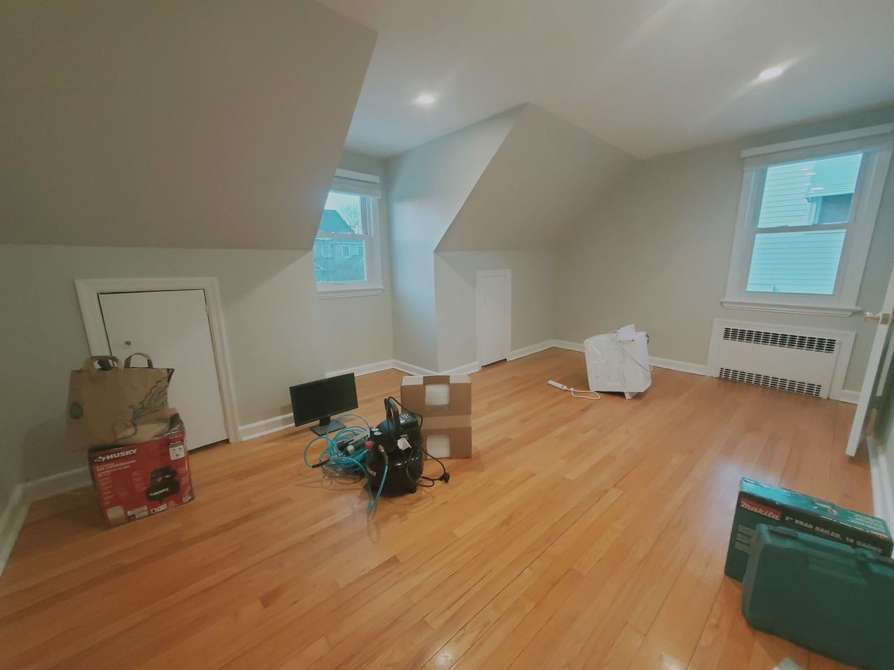 21 Lyon Ave #2 - Photo 7 of 8