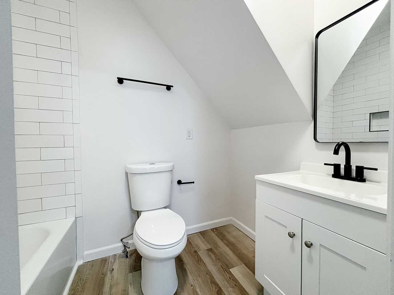 3507 Latonia Ave #3 - Photo 6 of 10