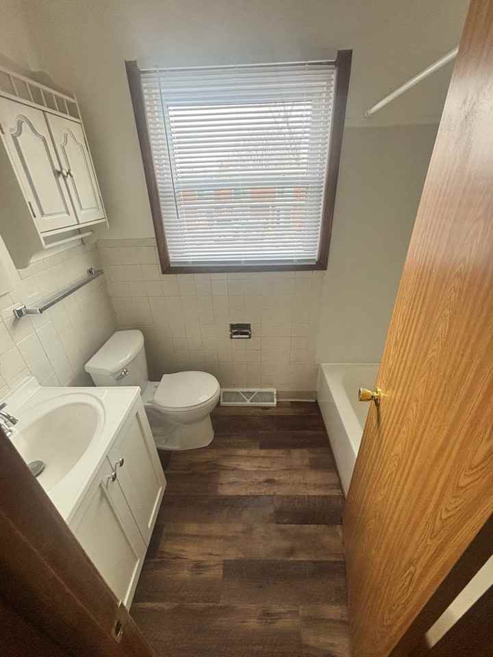 344 Northway Park Rd #1 - Photo 2 of 12