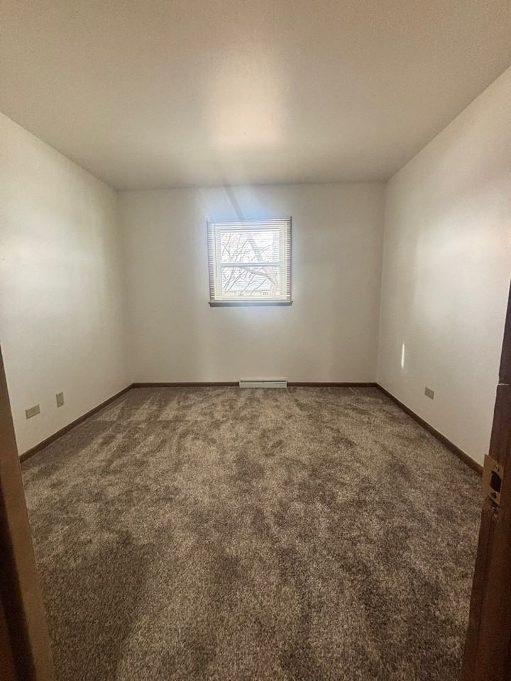 344 Northway Park Rd #1 - Photo 6 of 12