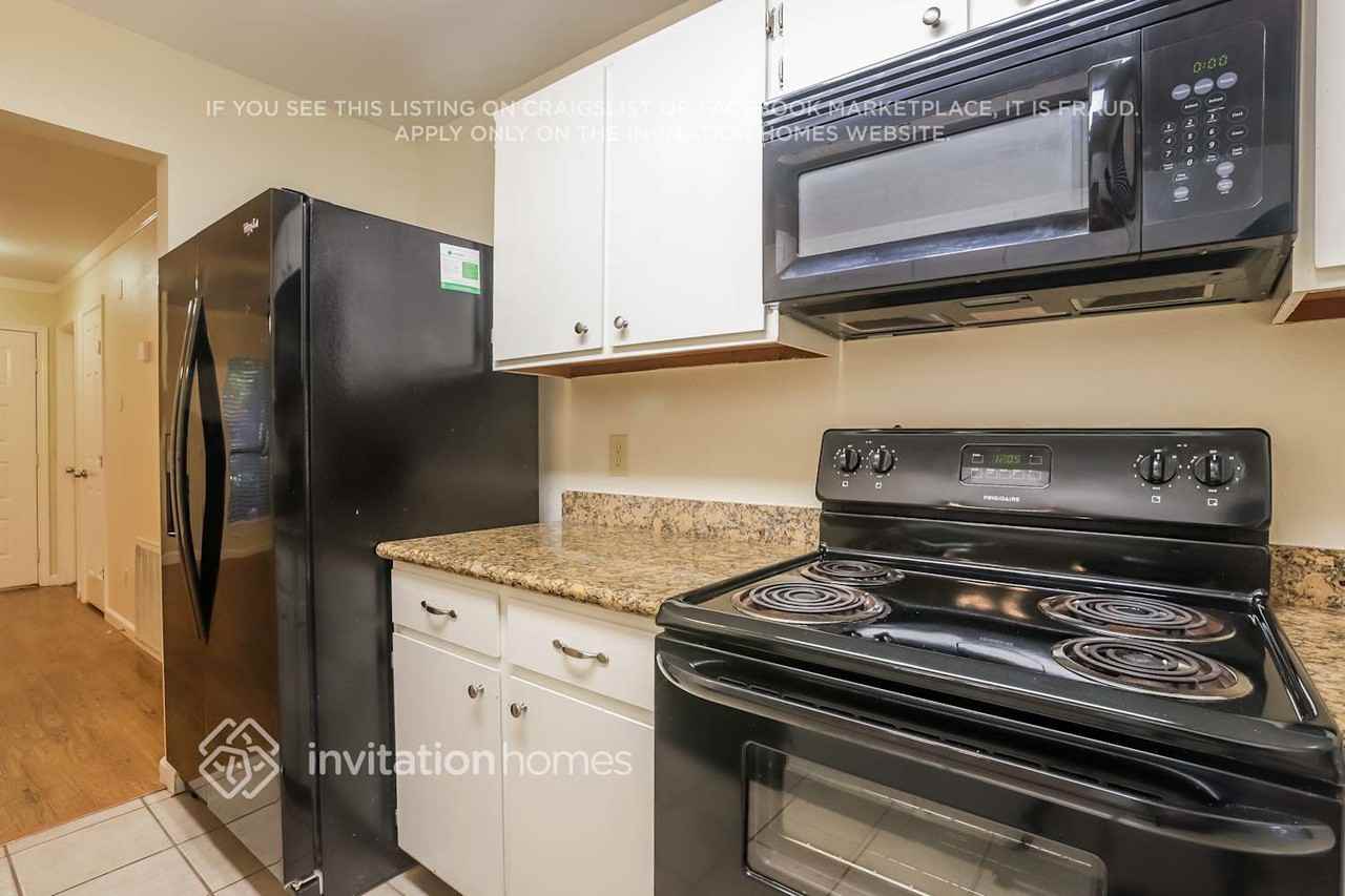 7 Redberry Ct - Photo 5 of 15