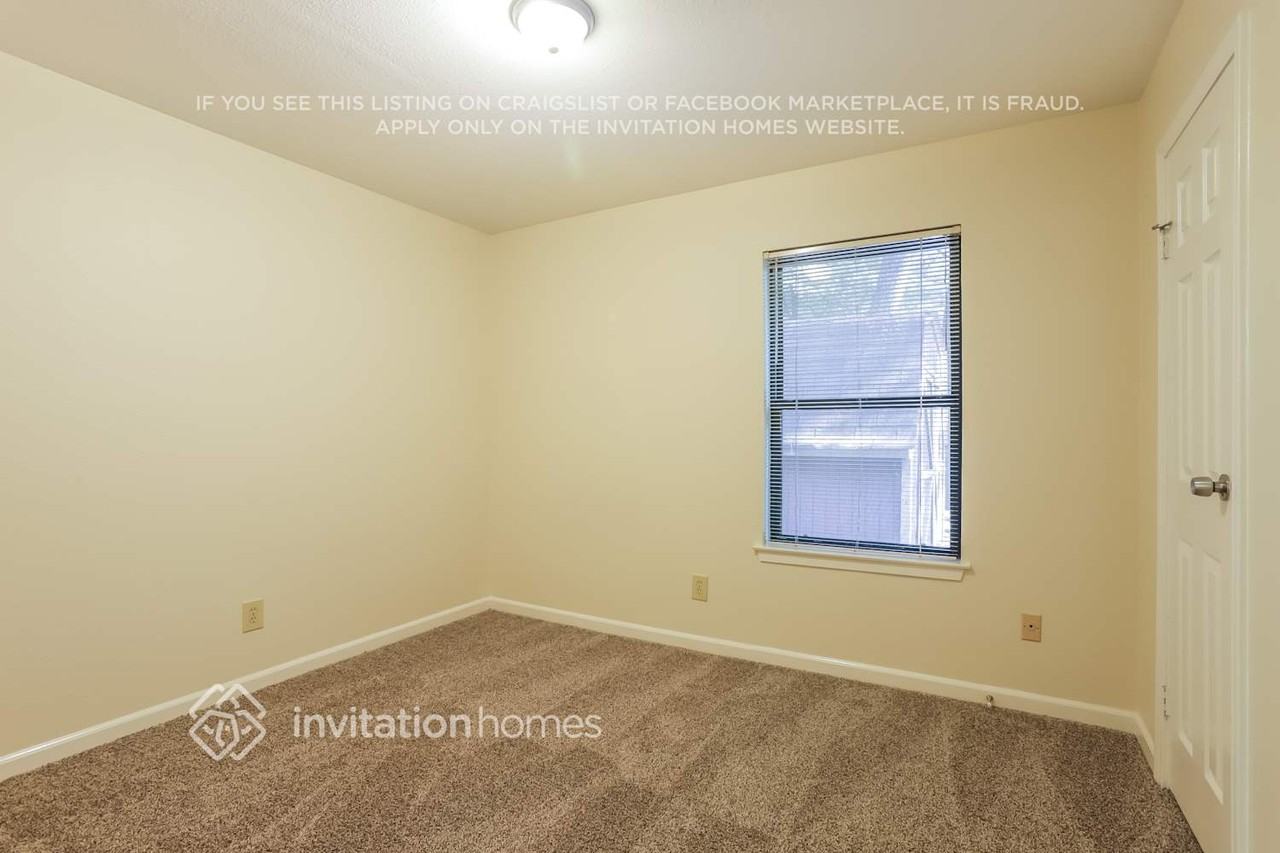 7 Redberry Ct - Photo 7 of 15